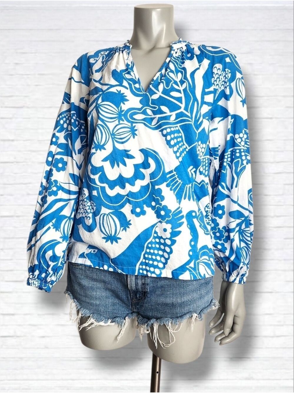 Boden Serena Pleat Neck Tropical Blue Floral Print Pop Over Tunic Top Size 6 US